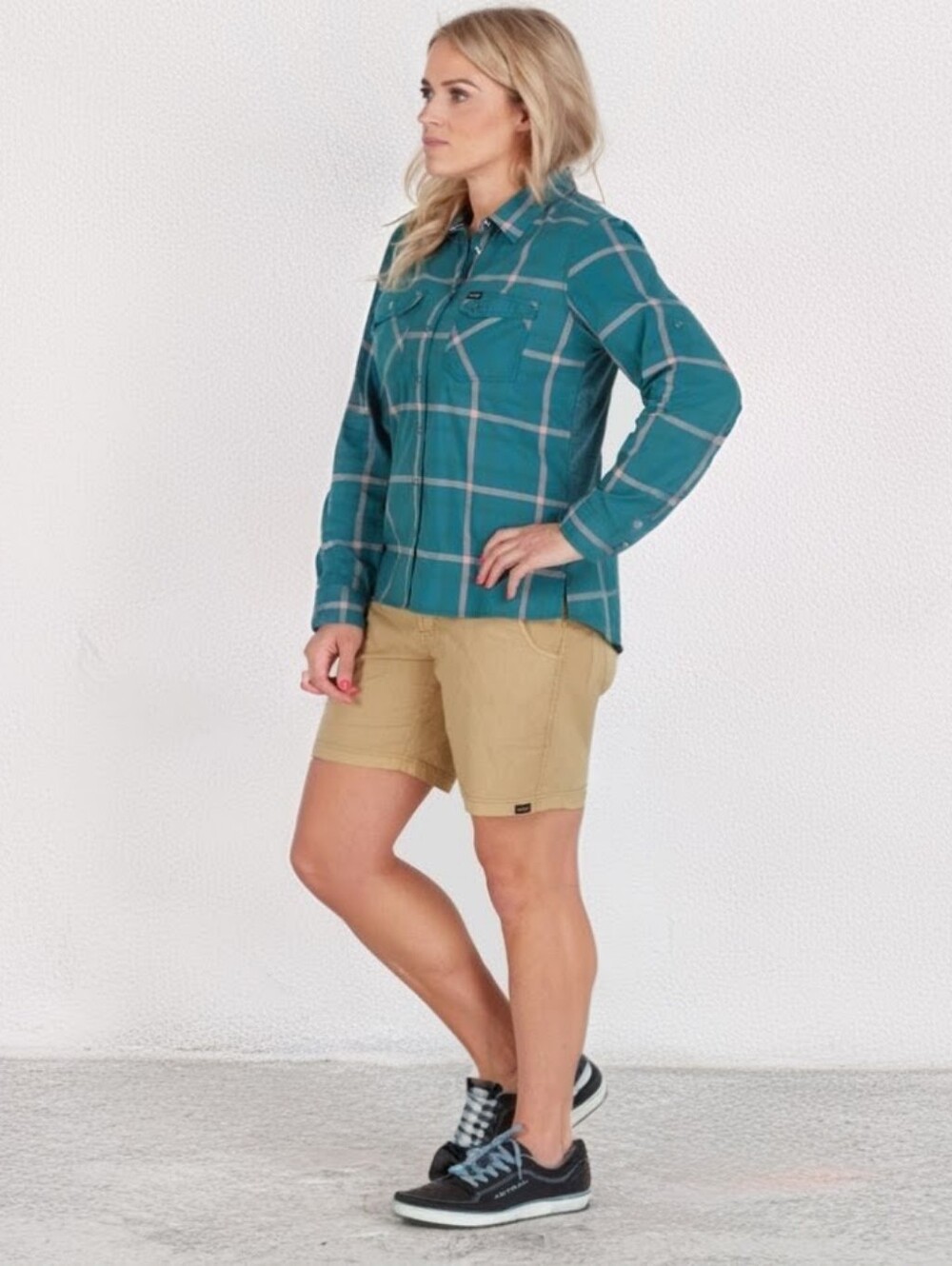 NRS Womens Size 16 Canyon Tan Shorts Low Rise Pockets Lightweight Camping Hike